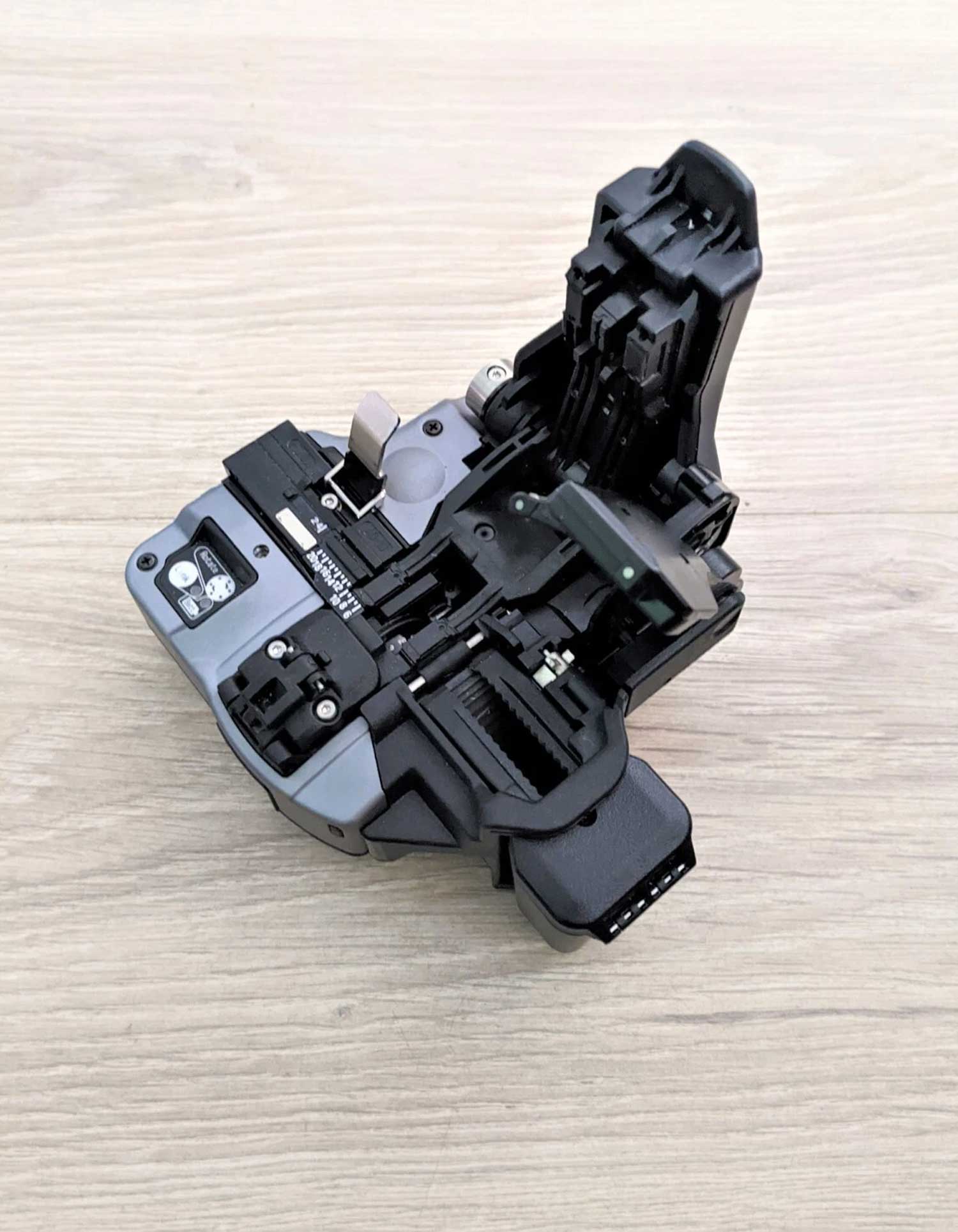 Fujikura-70S-Fusion-Splicer-price